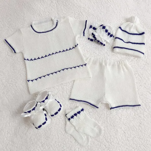 Sweater Blanco/Azul Marino