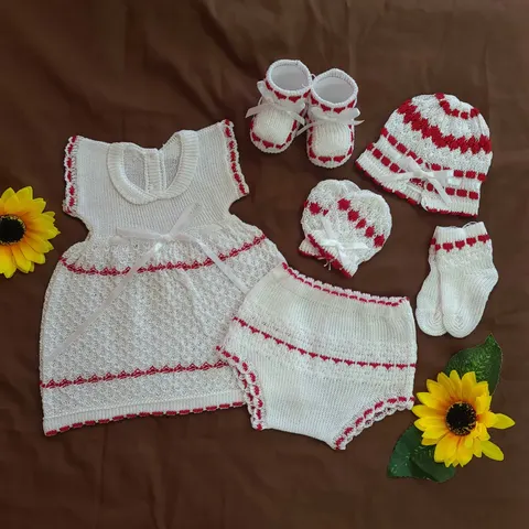Traje Corazón Blanco Rojo