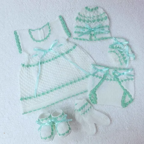 Traje Blanco/Verde Menta