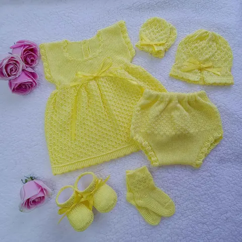 Traje Amarillo Limón
