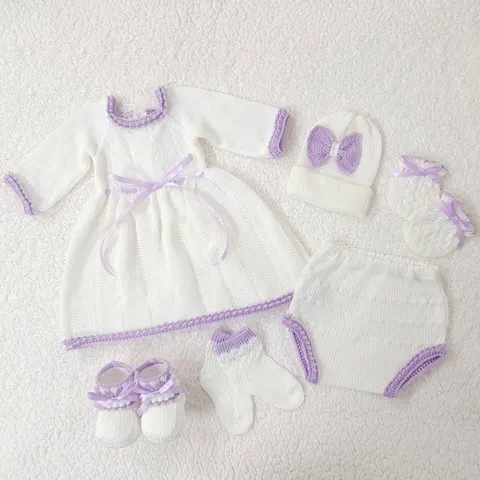 Traje Blanco/Lila