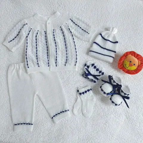 Conjunto Recogido Blanco/Azul Marino