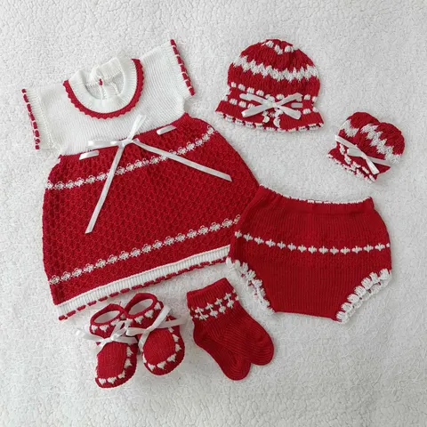 Traje Rojo/Blanco